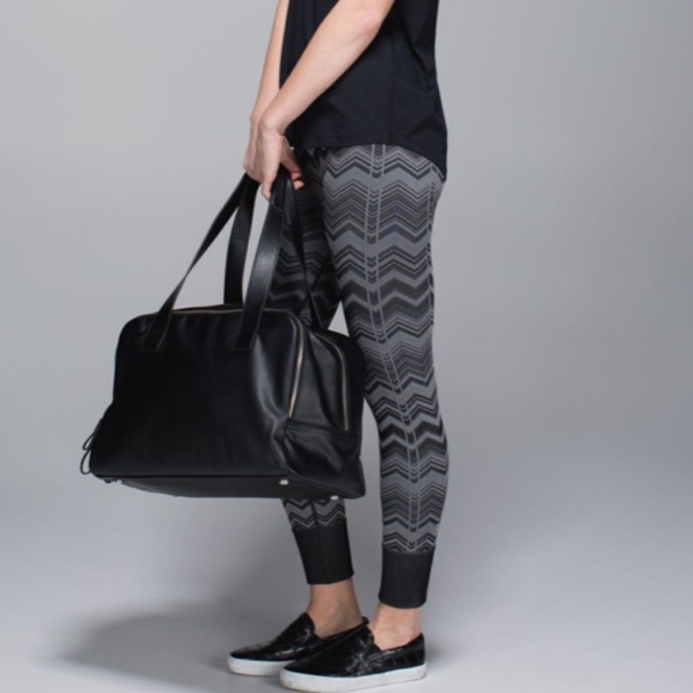 LULULEMON | Ebb to Street Pants Chevron Heathered Slate Leggings Women’s Size 4